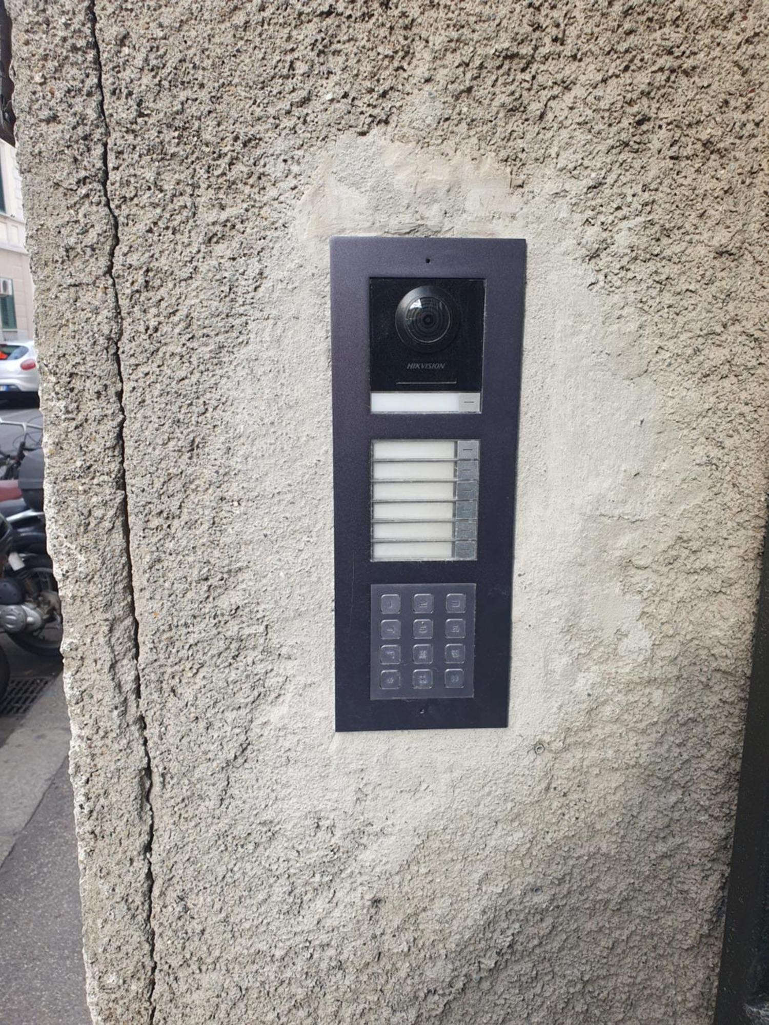 Una dimora intera senza cucina con parcheggio interno Livorno Esterno foto