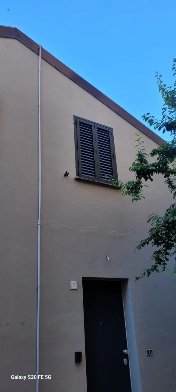 Una dimora intera senza cucina con parcheggio interno Livorno Esterno foto